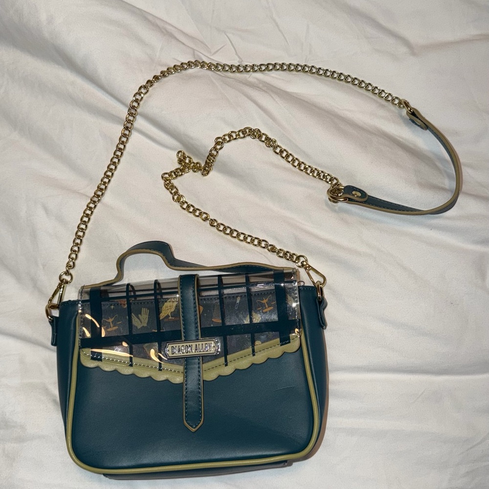 Diagon Alley Harry Potter Loungefly crossbody purse